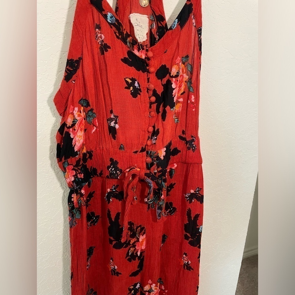 Free People One Moonlight Garden Red Floral Sleeveless Jumpsuit Size Medium - Picture 8 of 13
